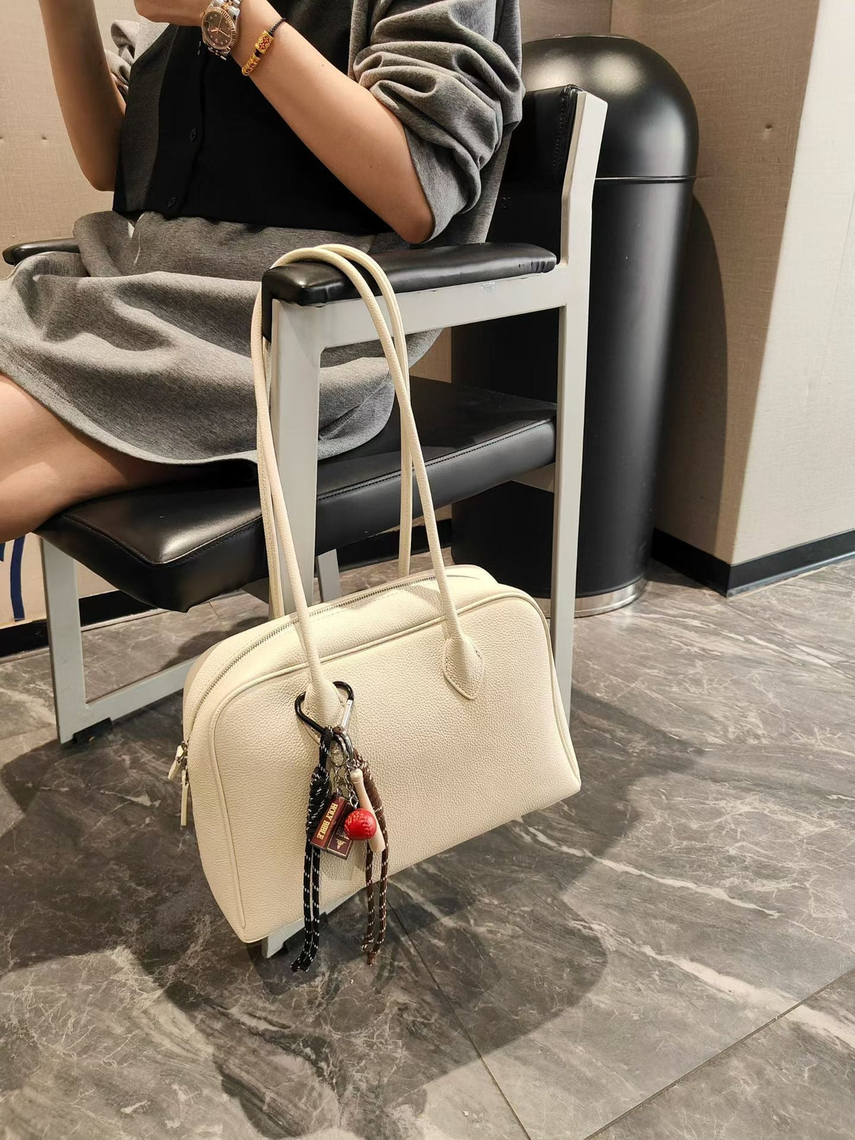 ショルダーバッグ 本革 レディース BL0042